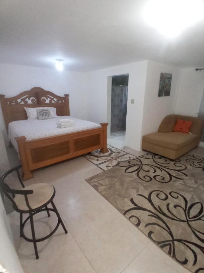 Grace Garden Guesthouse By Eminence Ent Ocho Rios Exterior foto