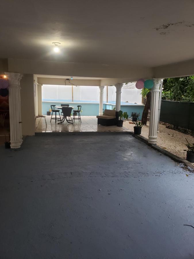 Grace Garden Guesthouse By Eminence Ent Ocho Rios Exterior foto