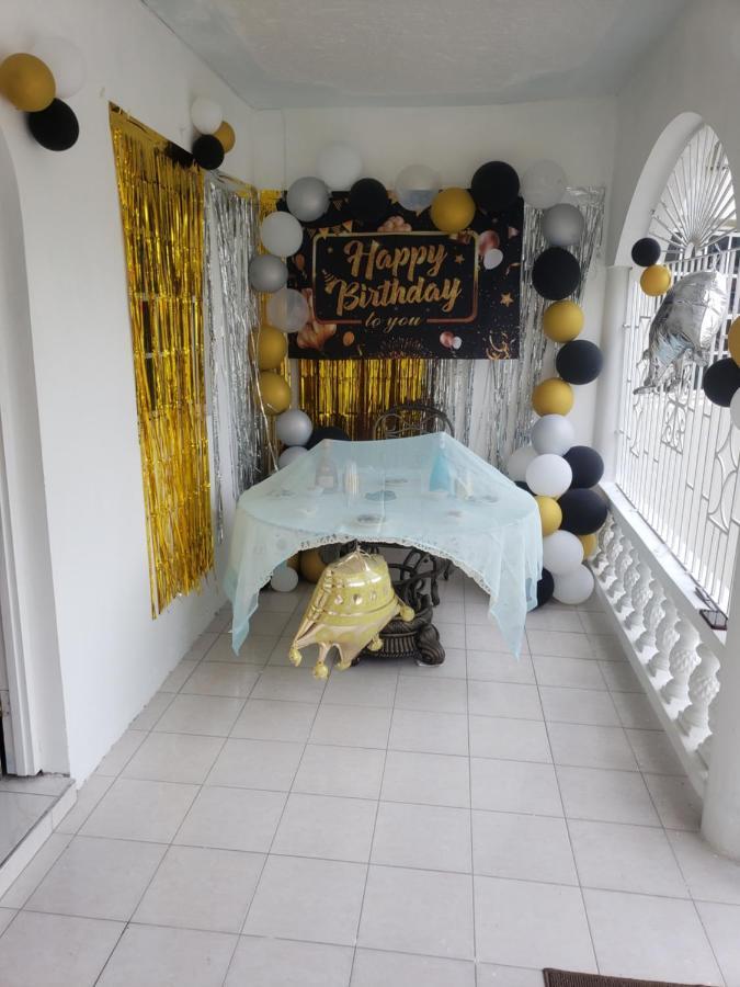 Grace Garden Guesthouse By Eminence Ent Ocho Rios Exterior foto