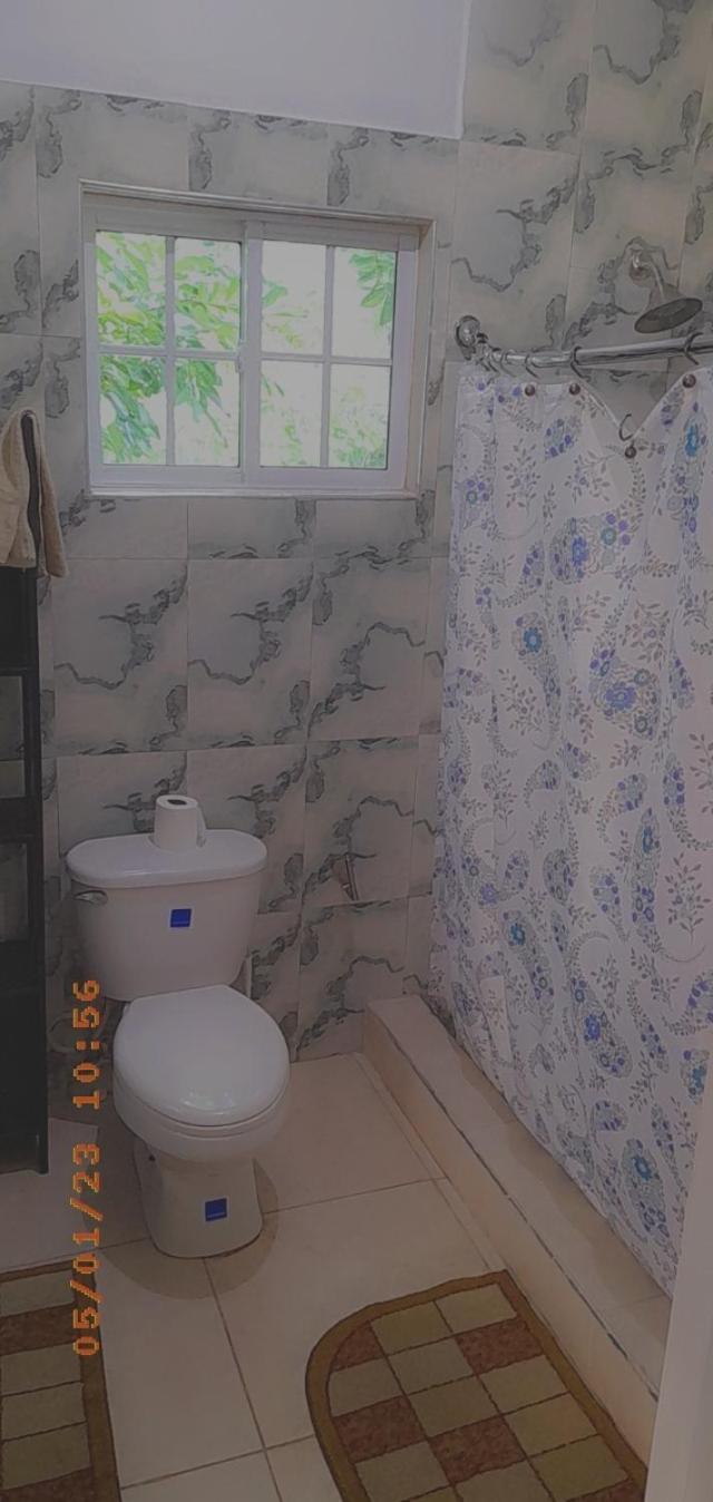 Grace Garden Guesthouse By Eminence Ent Ocho Rios Exterior foto